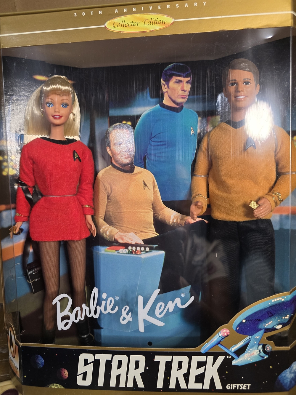 Mattel Barbie & Ken Star Trek Giftset – Red, Gold, Black
